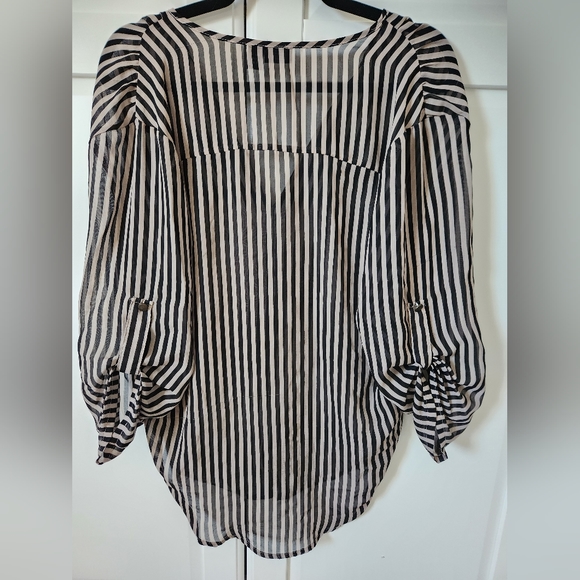 SEDUCTIONS Sheer stripped blouse - Picture 3 of 5